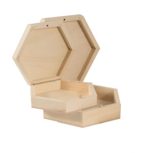 Kuusnurkne puidust karpide komplekt